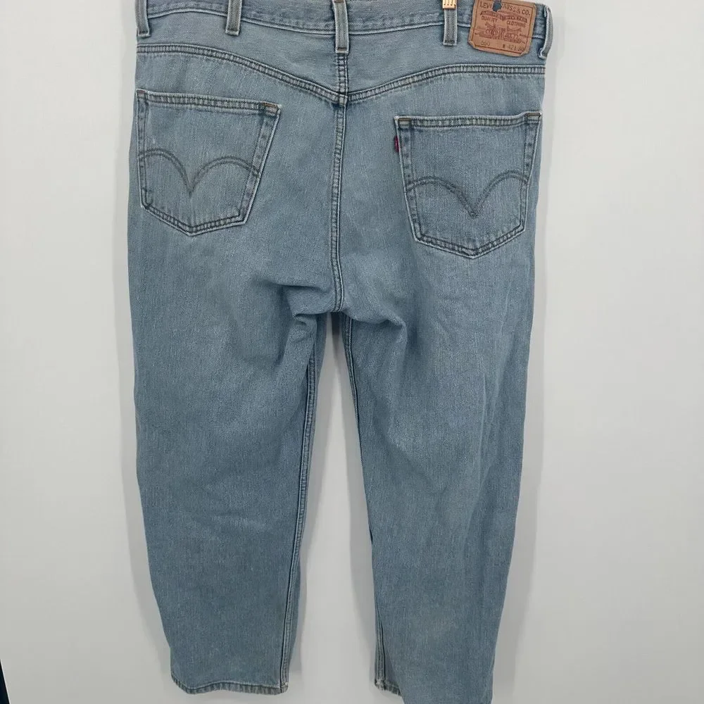 Levis 550 Jeans Men's 42x30 Blue‎ Denim Distressed Relaxed Fit Mid-Rise Outdoor